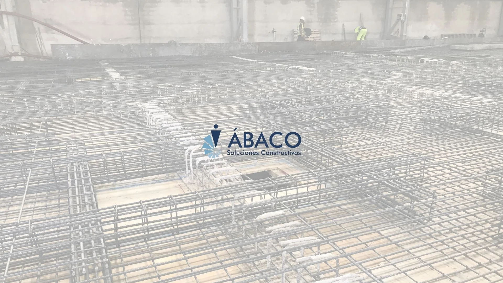 Ábaco Constructora, construcción de Castellón: marca, fotografía y comunicación por La Bombilla Creativa