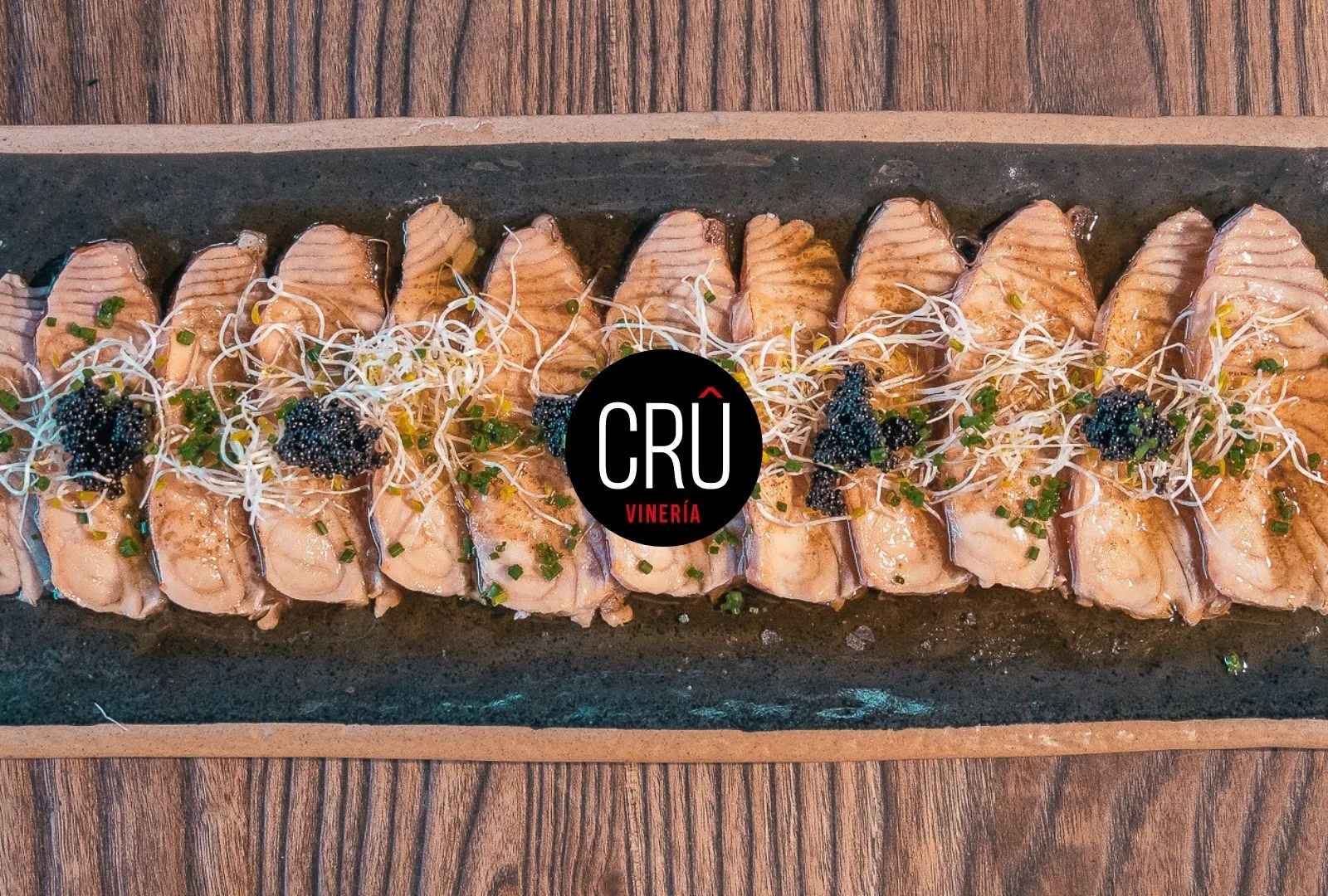 Crû Vinería, hostelería de Castellón: marca, fotografía y comunicación por La Bombilla Creativa
