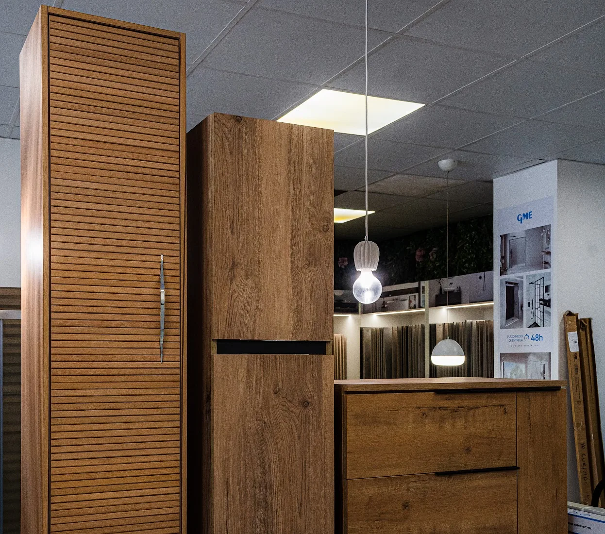 La Tienda del Baño, comercio de Castellón: marca, fotografía y comunicación por La Bombilla Creativa