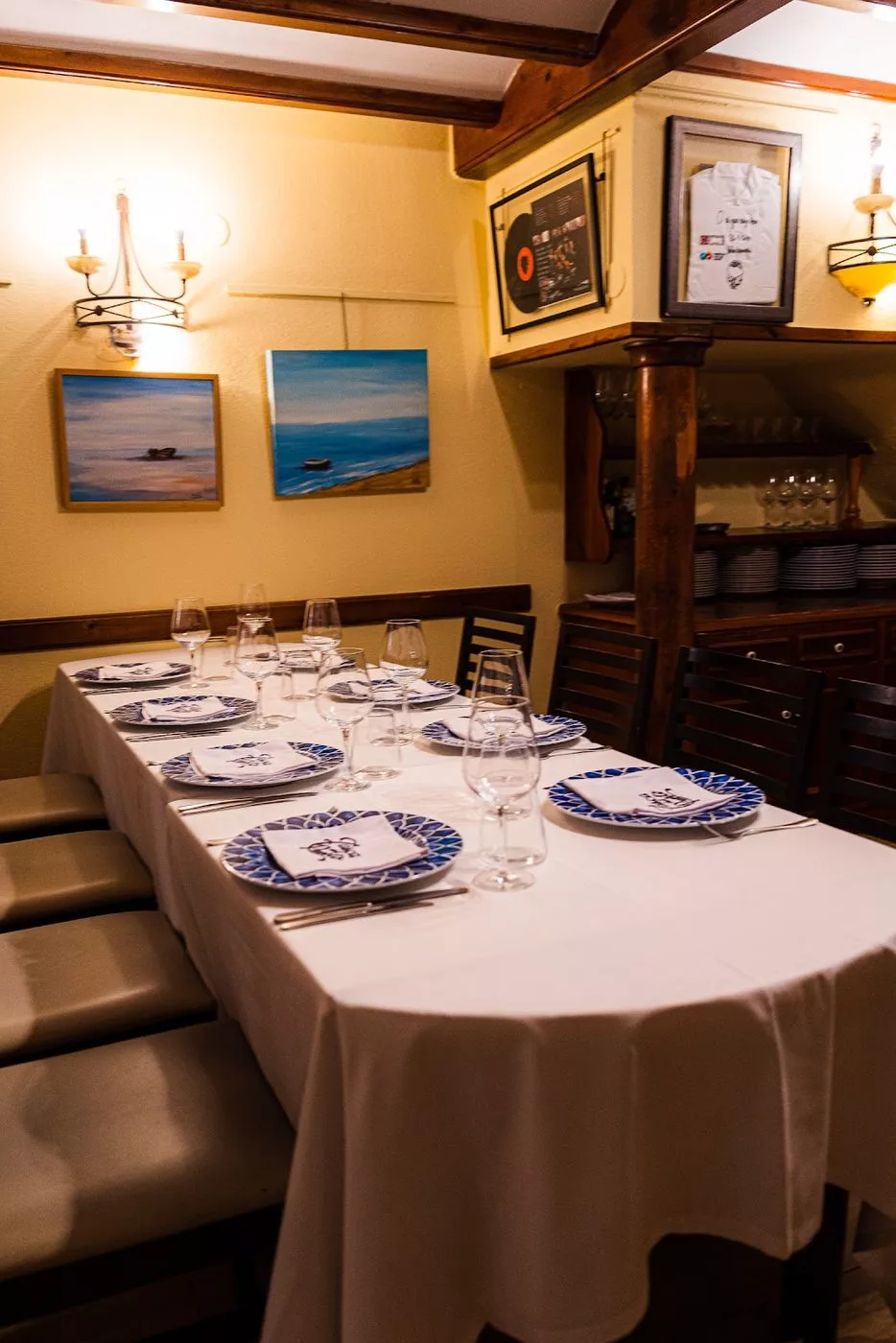 Gastro Grao · mesa larga puesta