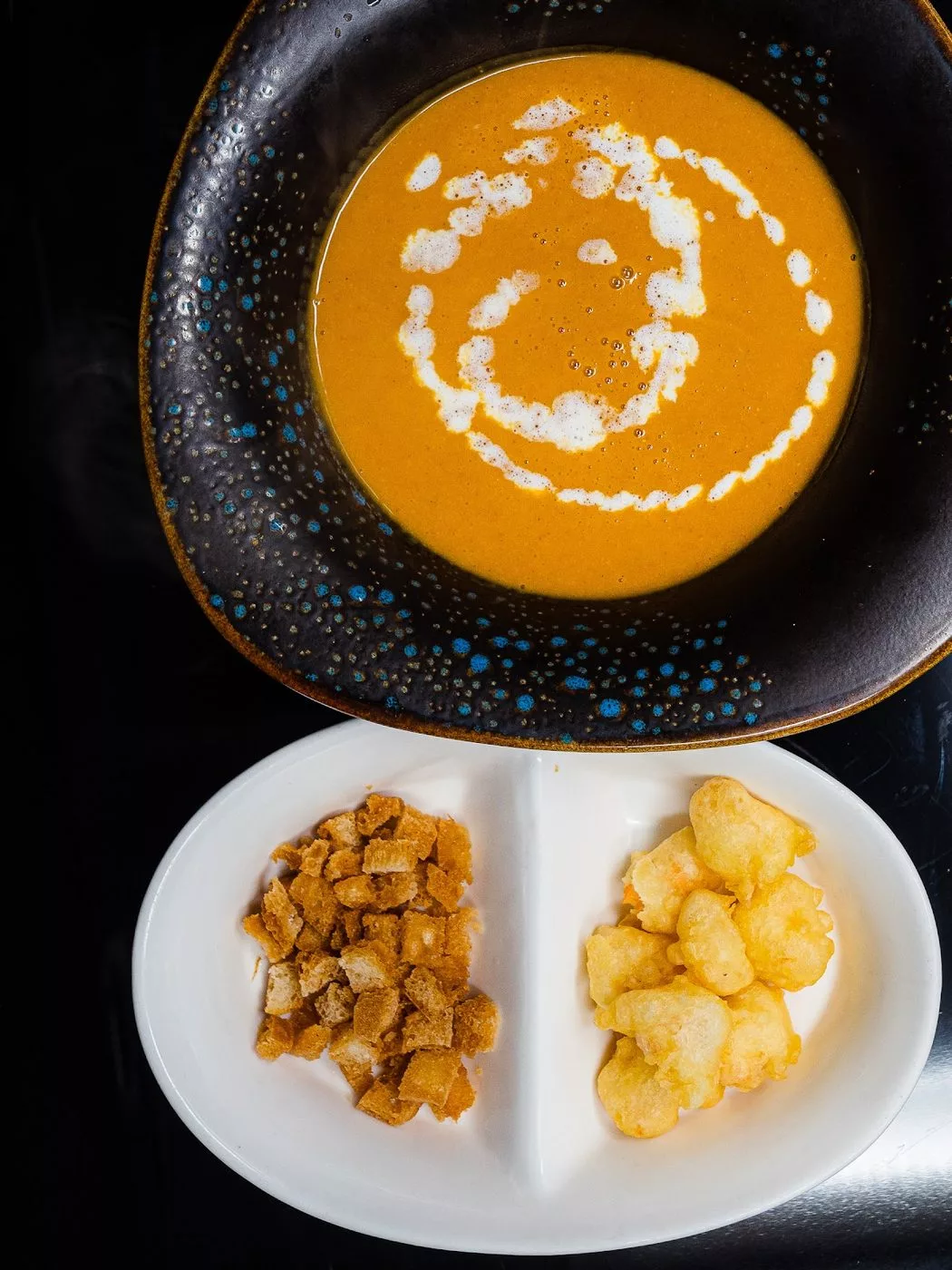 Tasca del Puerto · crema dibujada
